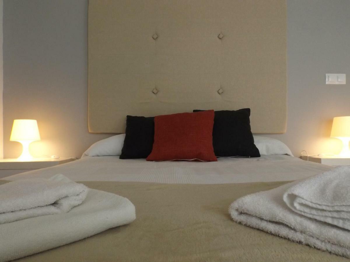 Malaga Centro_9 Apartment Ngoại thất bức ảnh